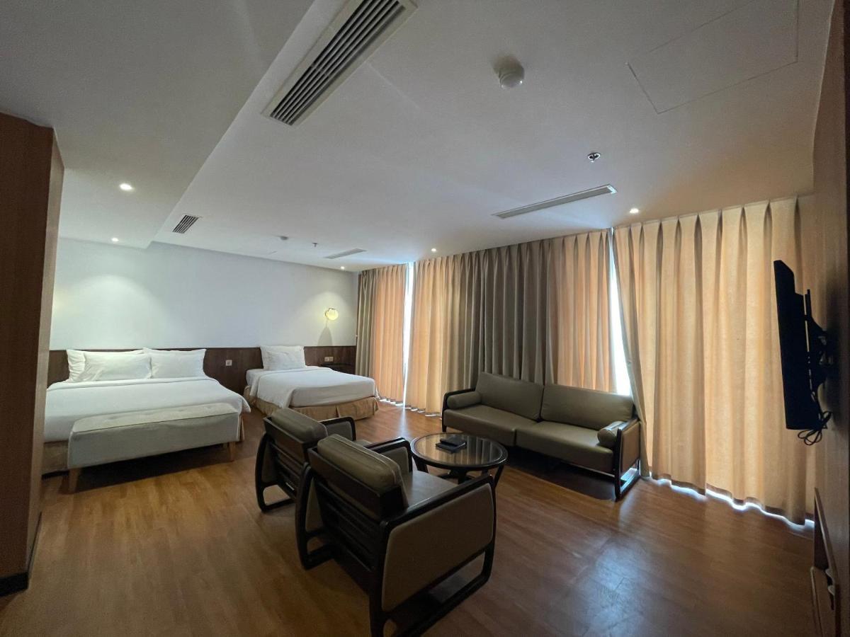 Majestic Premium Hotel Nha Trang Exterior photo